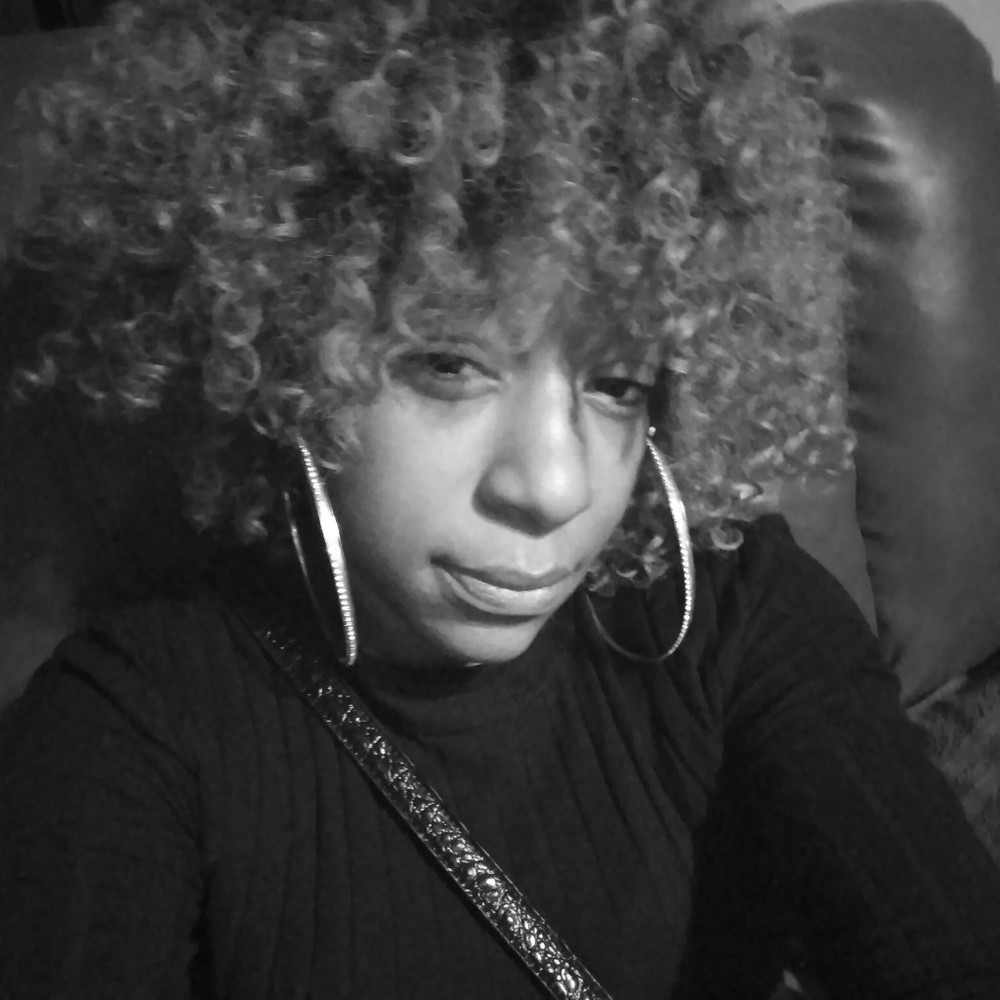 Meet your Posher, Taneishea